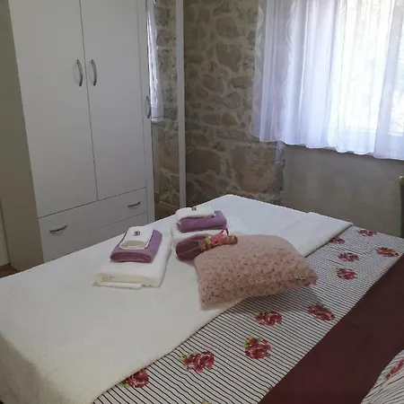 Karla Snb Apartment