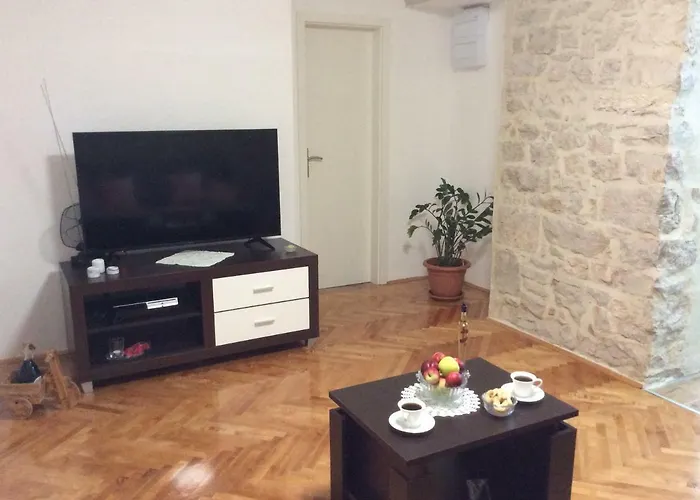 Karla Snb Апартаменты Лозовац